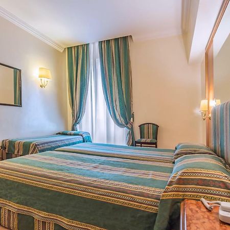 Raeli Hotel Floridia Rome Bagian luar foto