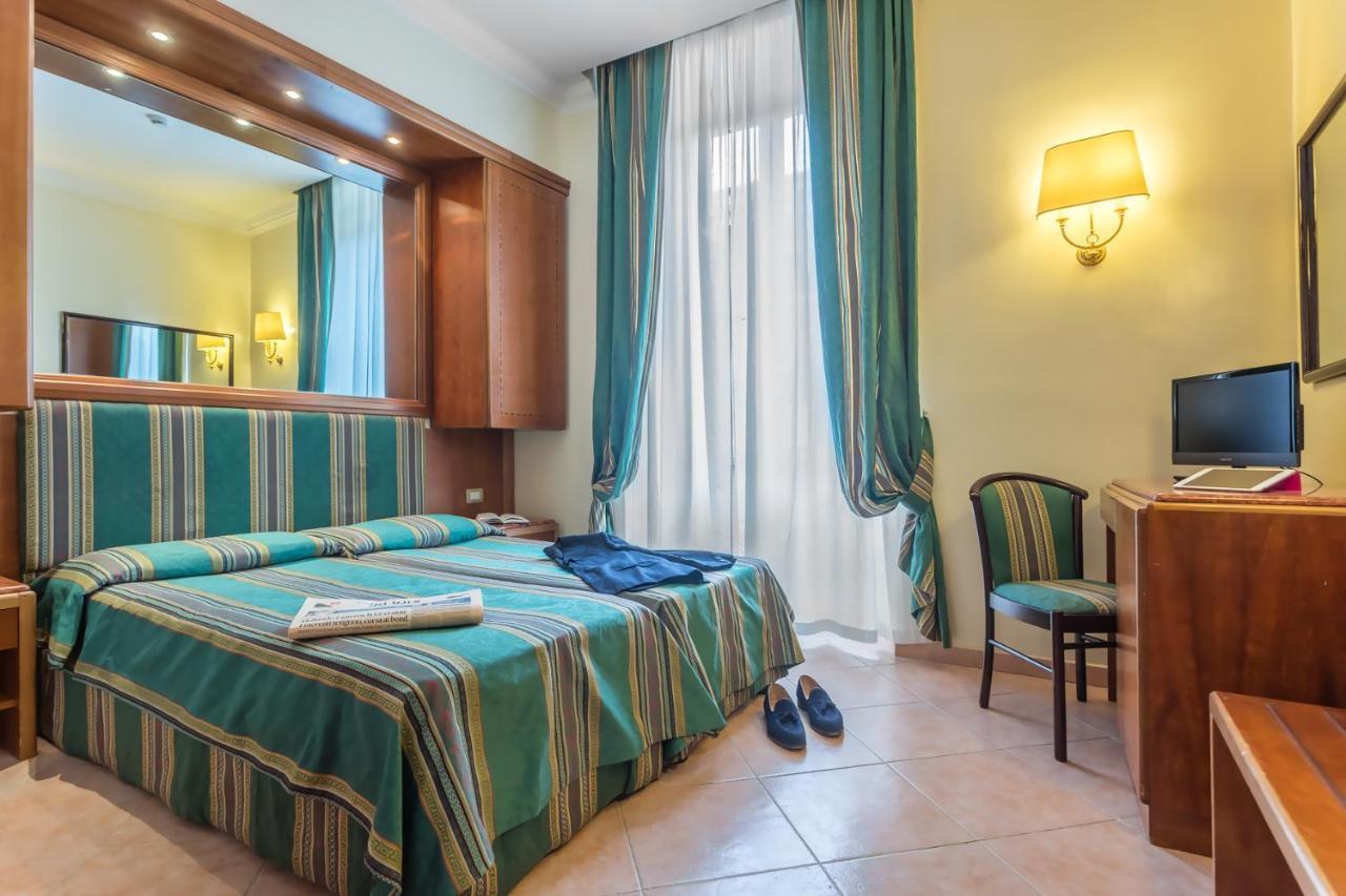 Raeli Hotel Floridia Rome Bagian luar foto